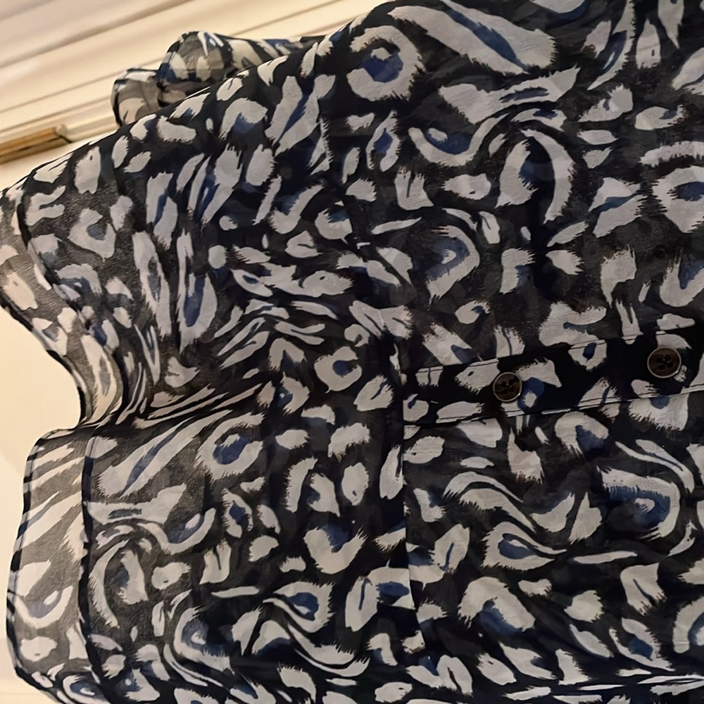 Cabi Size Small. Abstract Print With Adjustable S… - image 5